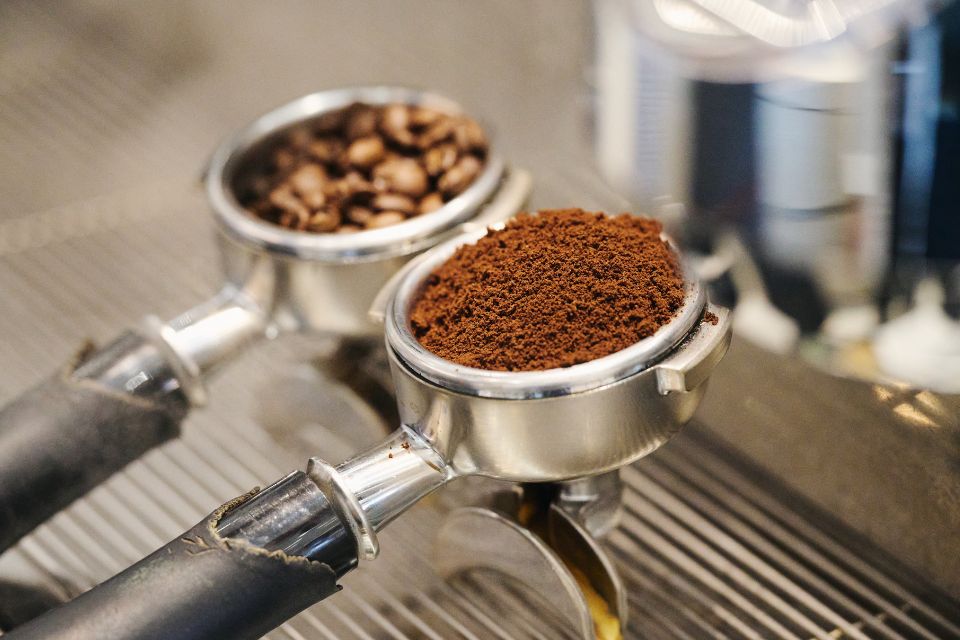 義式咖啡器具介紹｜義式咖啡機和美式咖啡機有什麼不同？